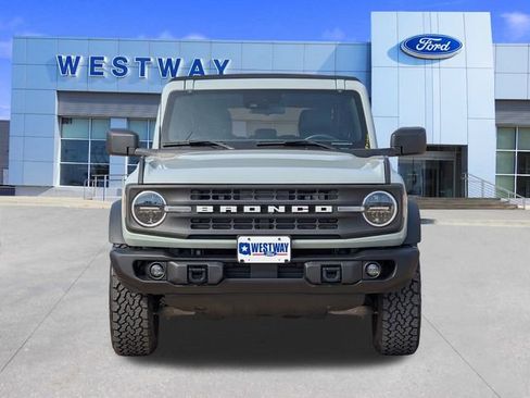 Used 2024 Ford Bronco Black Diamond image 6