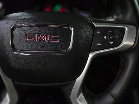 Used 2023 GMC Acadia SLT image 22