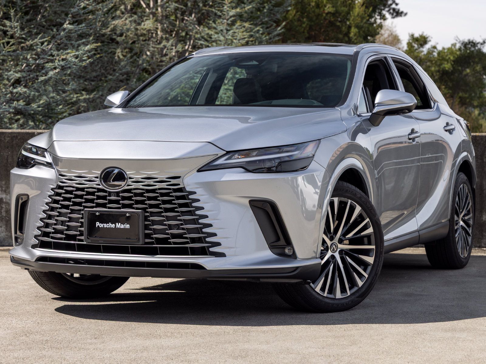 Used 2024 Lexus RX 350 w/ Convenience Package AWD/4WD image 1