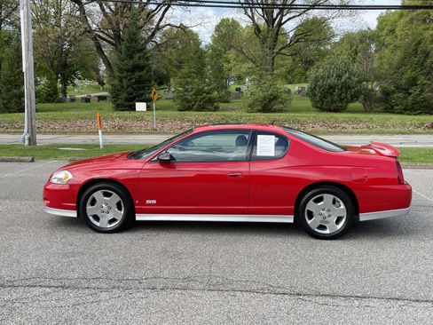 Used 2006 Chevrolet Monte Carlo SS w/ Convenience Package FWD image 6