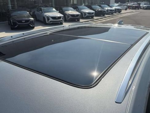 Certified 2024 Cadillac XT5 Premium Luxury AWD/4WD image 44