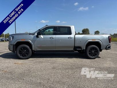 New 2025 GMC Sierra 2500 AT4 w/ AT4 Premium Plus Package