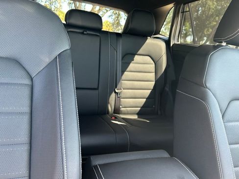 New 2026 Volkswagen Atlas Cross Sport SEL R-Line image 36