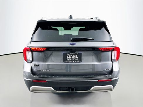 Used 2025 Ford Explorer Platinum w/ LUX Leather Package image 6