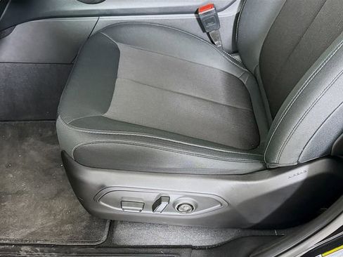 New 2025 Jeep Grand Cherokee L Laredo w/ Luxury Tech Group I image 18