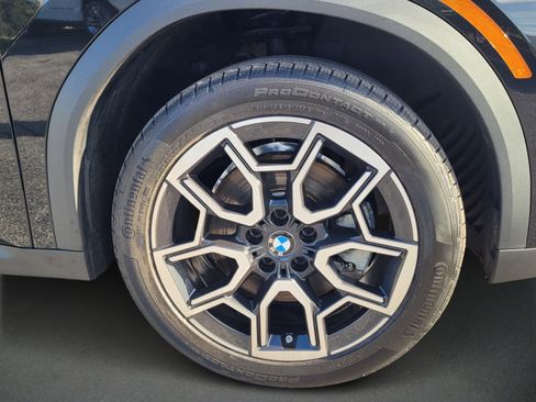 Certified 2025 BMW X2 xDrive28i image 9