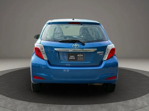 Used 2013 Toyota Yaris LE image 5