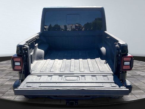 Used 2020 Jeep Gladiator Rubicon AWD/4WD image 17