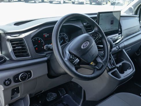 Used 2024 Ford Transit 350 XLT RWD image 22