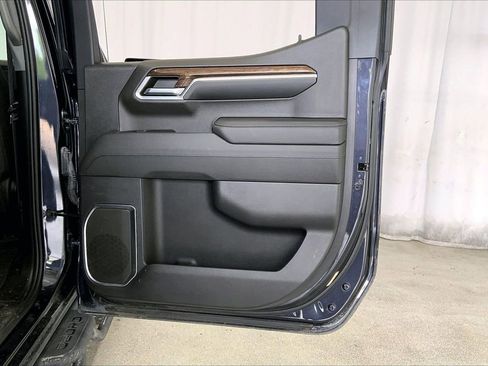 Used 2022 GMC Sierra 1500 Elevation AWD/4WD image 23