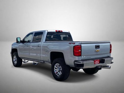 Used 2018 Chevrolet Silverado 2500 LT AWD/4WD image 5