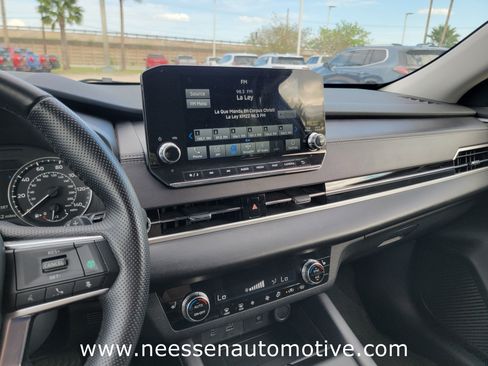 Used 2024 Mitsubishi Outlander Ralliart image 22