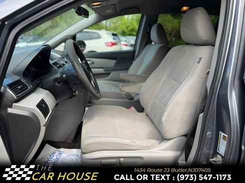 Used 2014 Honda Odyssey LX image 12