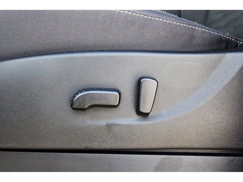 Certified 2024 Nissan Frontier SV w/ Technology Package image 26