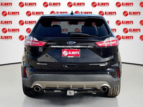 Used 2020 Ford Edge Titanium w/ Equipment Group 301A FWD image 7