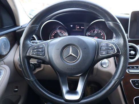 Used 2017 Mercedes-Benz C 300 Sedan image 19
