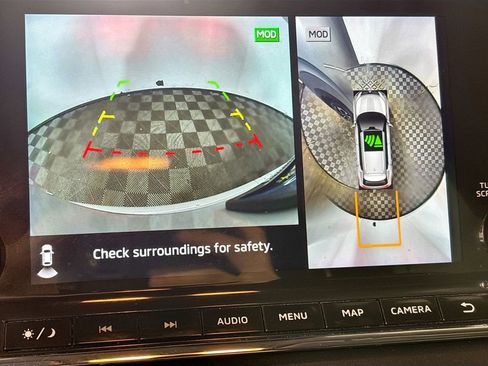 Used 2023 Mitsubishi Outlander SE image 17