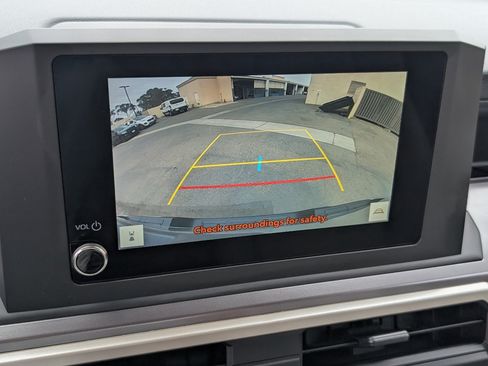 Used 2026 Toyota Tacoma SR5 RWD image 6
