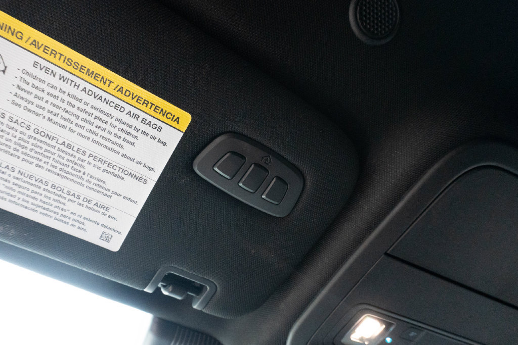 Used 2025 Ford Explorer ST-Line RWD image 33
