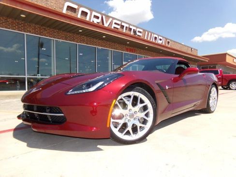 Used 2016 Chevrolet Corvette Stingray Convertible w/ 3LT Preferred Equipment Group RWD image 2