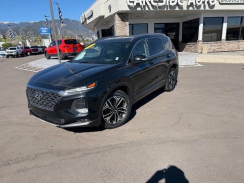 Used 2019 Hyundai Santa Fe FWD image 2
