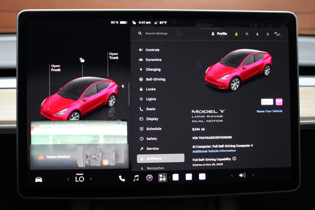 Used 2024 Tesla Model Y Long Range AWD/4WD image 29