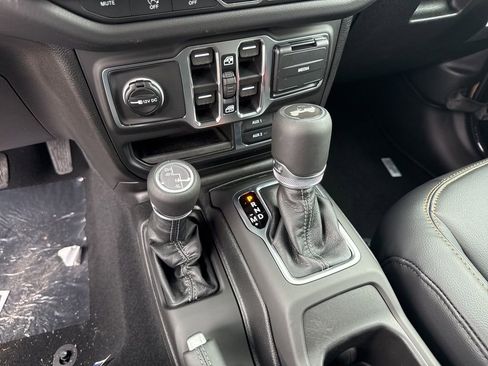 New 2026 Jeep Wrangler Sahara image 15