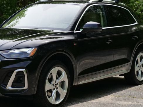 Used 2023 Audi Q5 2.0T Premium Plus w/ Premium Plus Package AWD/4WD image 42