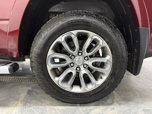 Used 2022 RAM 1500 Laramie image 29