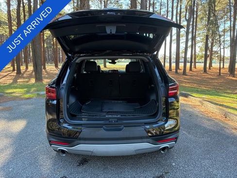 Used 2024 Chevrolet Blazer LT w/ Sound & Technology Package AWD/4WD image 18