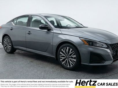 Used 2025 Nissan Altima 2.5 SV