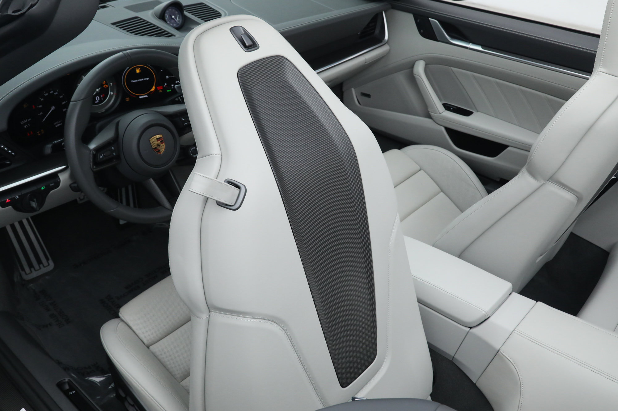 Used 2022 Porsche 911 Turbo S AWD/4WD image 27