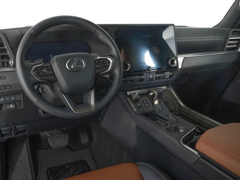 Used 2025 Lexus GX 550 w/ Accessory Package (Z1) image 20