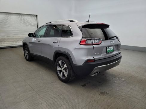 Used 2019 Jeep Cherokee Limited w/ Technology Group AWD/4WD image 5
