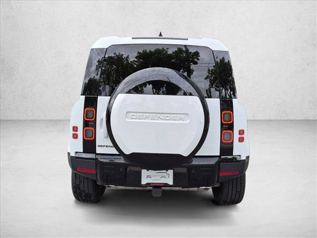 New 2026 Land Rover Defender 110 S AWD/4WD image 7