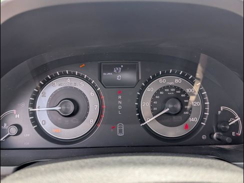 Used 2014 Honda Odyssey LX image 10