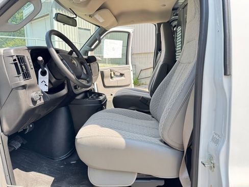 New 2025 Chevrolet Express 2500 Work Van w/ Driver Convenience Package image 9