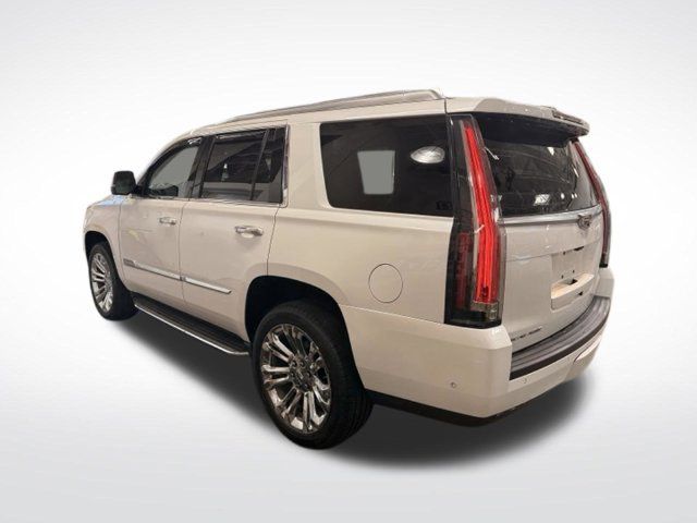 Used 2018 Cadillac Escalade Luxury w/ LPO, Radiant Package AWD/4WD image 4