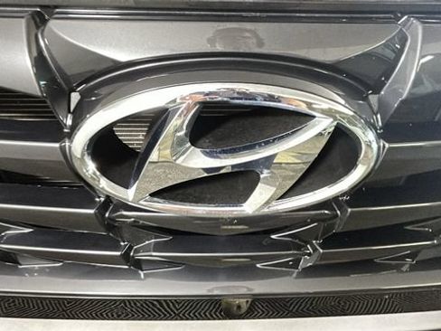 Used 2024 Hyundai Tucson SEL FWD image 8