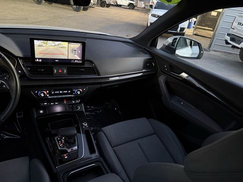 Used 2022 Audi SQ5 Premium Plus image 37