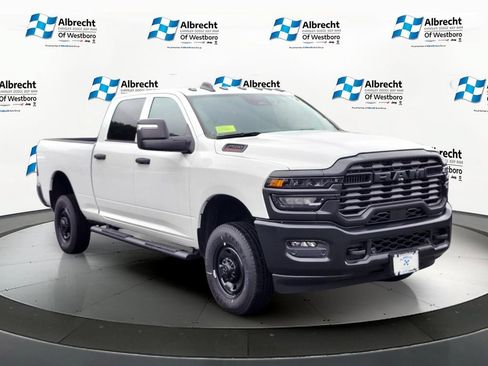 New 2026 RAM 2500 Tradesman AWD/4WD image 7