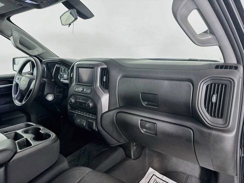 Used 2020 Chevrolet Silverado 1500 Custom w/ Custom Value Package RWD image 28