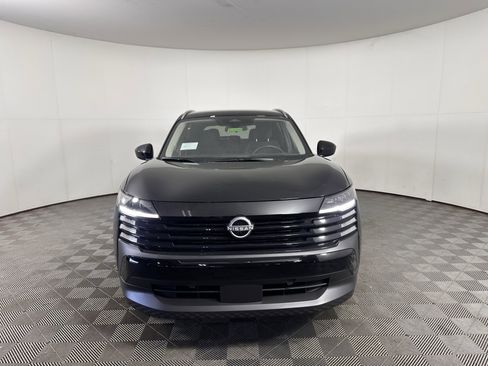 Used 2026 Nissan Kicks SV w/ Cold Weather Package AWD/4WD image 2