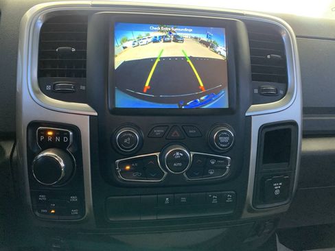 Used 2019 RAM 1500 Big Horn AWD/4WD image 18