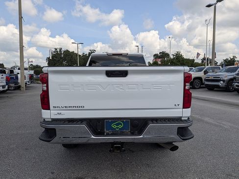 Certified 2025 Chevrolet Silverado 2500 LT w/ Convenience Package AWD/4WD image 4