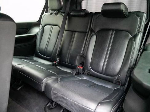 Used 2024 Jeep Wagoneer L Series III w/ Flexible Seating Group AWD/4WD image 25