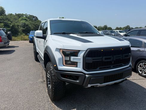 Used 2020 Ford F150 Raptor w/ Equipment Group 802A Luxury AWD/4WD image 1