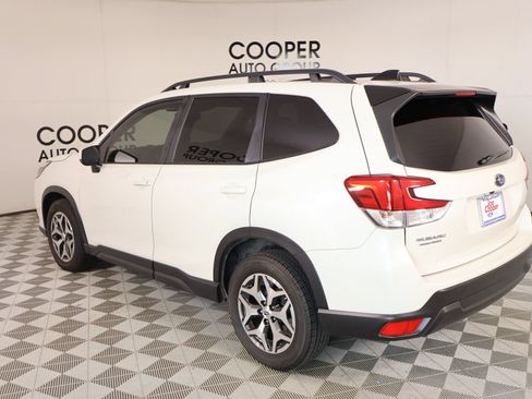Used 2024 Subaru Forester Premium AWD/4WD image 23