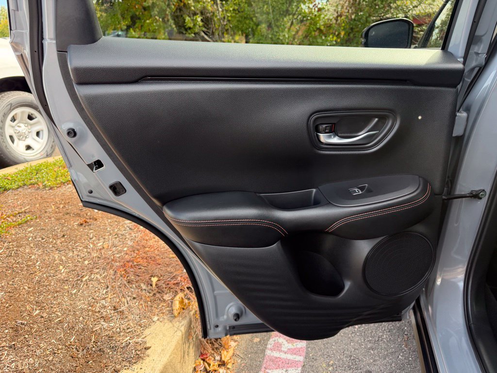 Used 2025 Honda HR-V Sport image 29