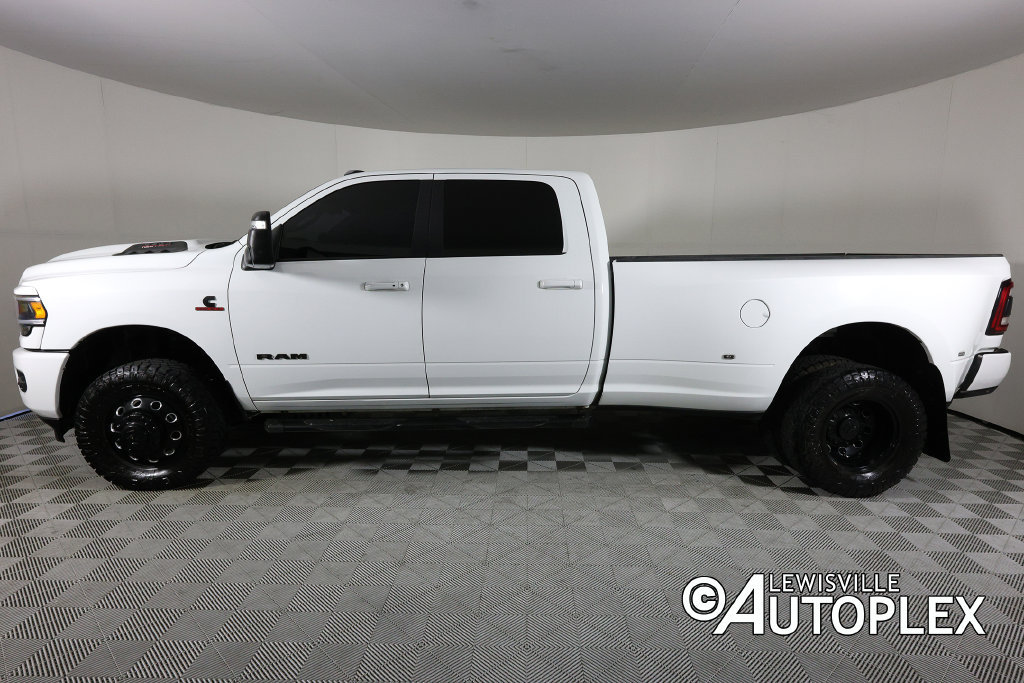 Used 2024 RAM 3500 Laramie w/ Night Edition AWD/4WD image 10